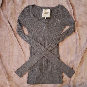Gray long sleeve Abercrombie